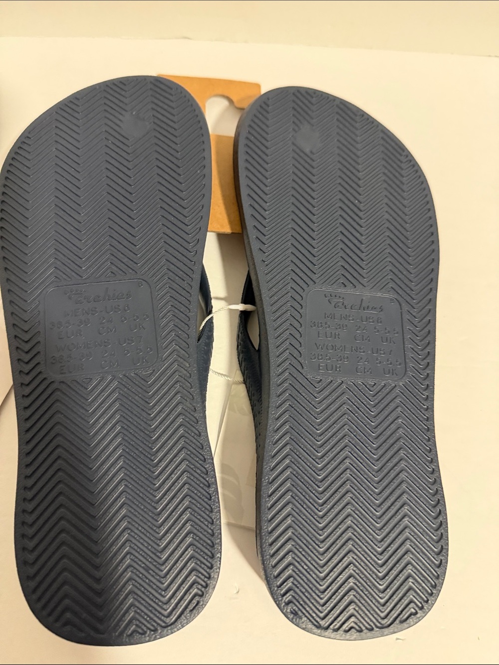 Archie’s Unisex Women's Navy Blue Flip Flop Sandals US Women’s Size 7 - Picture 5 of 6